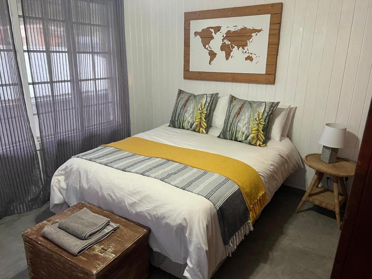 Linga Futhi Beach Cottages Port Saint Johnʼs Cameră foto